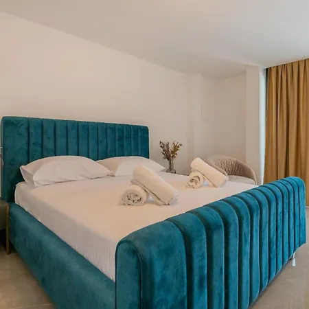 Tatil Evi In With Jacuzzi